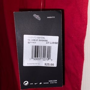 Nike T-shirt NWT